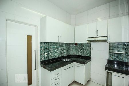 Apartamento à venda com 90m², 2 quartos e 1 vagaCozinha