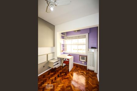Apartamento à venda com 90m², 2 quartos e 1 vagaSuite
