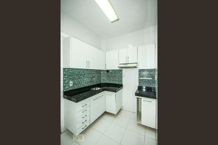 Apartamento à venda com 90m², 2 quartos e 1 vagaCozinha