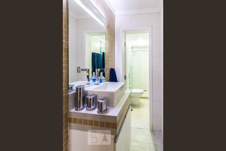 Banheiro de apartamento para alugar com 1 quarto, 50m² em Campos Elíseos, São Paulo