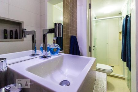 Banheiro de apartamento para alugar com 1 quarto, 50m² em Campos Elíseos, São Paulo