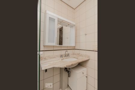 Banheiro de apartamento para alugar com 1 quarto, 40m² em Vila Monte Alegre, São Paulo