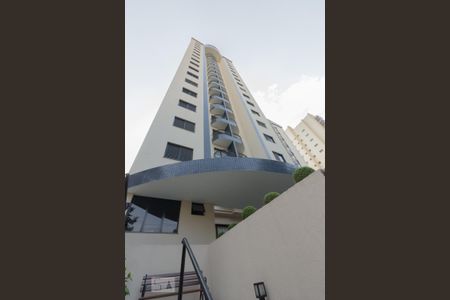 Apartamento para alugar com 40m², 1 quarto e 1 vaga Apartamento para alugar com 40m², 1 quarto e 1 vagaFachada
