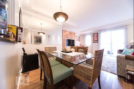 Apartamento à venda com 80m², 2 quartos e 2 vagas Apartamento à venda com 80m², 2 quartos e 2 vagasSala de Jantar