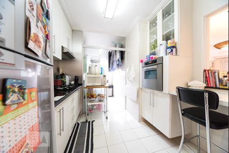 Apartamento à venda com 80m², 2 quartos e 2 vagas Apartamento à venda com 80m², 2 quartos e 2 vagasCozinha