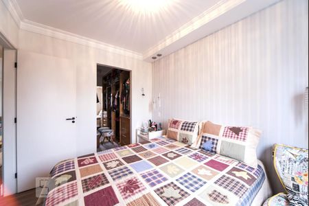 Apartamento à venda com 80m², 2 quartos e 2 vagas Apartamento à venda com 80m², 2 quartos e 2 vagasSuíte