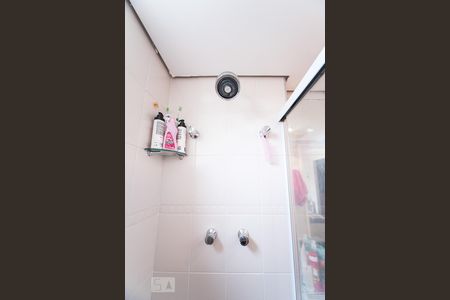 Apartamento à venda com 80m², 2 quartos e 2 vagas Apartamento à venda com 80m², 2 quartos e 2 vagasBanheiro da Suíte