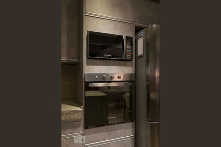 Apartamento à venda com 132m², 2 quartos e 2 vagasCozinha (Microondas e Forno)