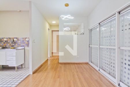 Sala de apartamento à venda com 2 quartos, 60m² em Jardim das Laranjeiras, São Paulo