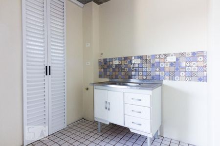 Cozinha de apartamento para alugar com 2 quartos, 60m² em Jardim das Laranjeiras, São Paulo