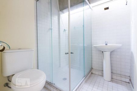 Banheiro de apartamento para alugar com 2 quartos, 60m² em Jardim das Laranjeiras, São Paulo