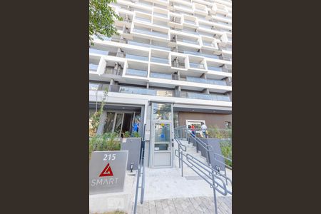 Studio para alugar com 31m², 1 quarto e sem vaga Studio para alugar com 31m², 1 quarto e sem vagaFachada