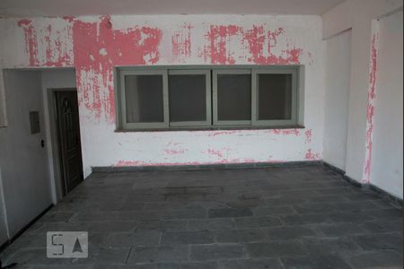 Casa à venda com 130m², 3 quartos e 1 vaga Casa à venda com 130m², 3 quartos e 1 vagaGaragem