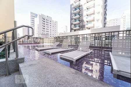 Studio para alugar com 25m², 1 quarto e 1 vagaPiscina