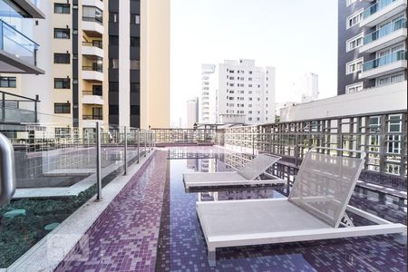 Studio para alugar com 25m², 1 quarto e 1 vagaPiscina