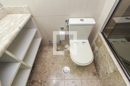 Apartamento para alugar com 70m², 2 quartos e 1 vaga Apartamento para alugar com 70m², 2 quartos e 1 vagaBanheiro 1 - Suíte