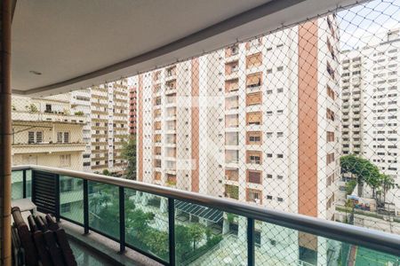 Apartamento para alugar com 70m², 2 quartos e 1 vaga Apartamento para alugar com 70m², 2 quartos e 1 vagaVaranda da Sala