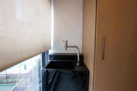 Apartamento à venda com 140m², 2 quartos e 2 vagas Apartamento à venda com 140m², 2 quartos e 2 vagasarea de serviço