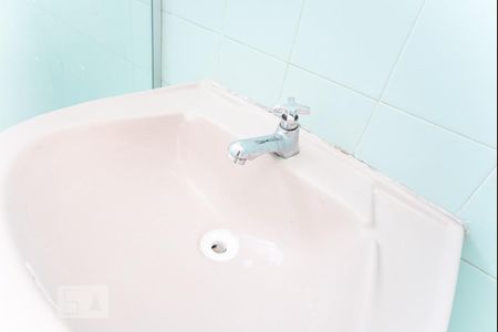 Banheiro de apartamento para alugar com 2 quartos, 72m² em Indianópolis, São Paulo