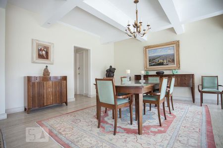 Sala de apartamento à venda com 5 quartos, 650m² em Barra da Tijuca, Rio de Janeiro