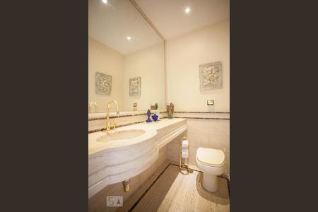 Apartamento à venda com 650m², 5 quartos e 4 vagasLavabo