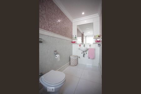 Apartamento à venda com 650m², 5 quartos e 4 vagasBanheiro Suite 2