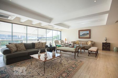 Sala de apartamento à venda com 5 quartos, 650m² em Barra da Tijuca, Rio de Janeiro