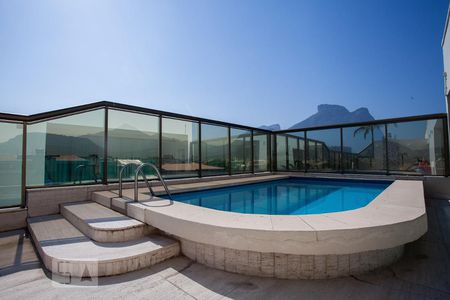 Piscina de apartamento à venda com 5 quartos, 650m² em Barra da Tijuca, Rio de Janeiro