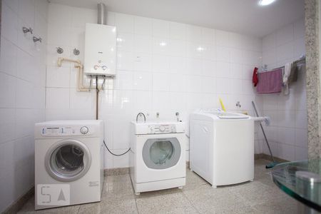 Apartamento à venda com 650m², 5 quartos e 4 vagasLavanderia