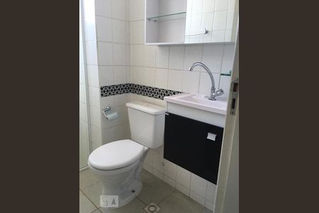 Banheiro de apartamento à venda com 2 quartos, 55m² em Vila Ipê, Campinas