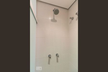 Banheiro de apartamento para alugar com 2 quartos, 81m² em Jardim Aeroporto, São Paulo