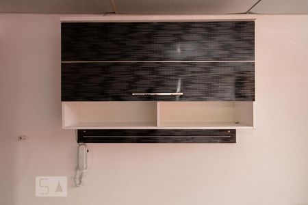 Apartamento à venda com 95m², 2 quartos e sem vagaArmário cozinha