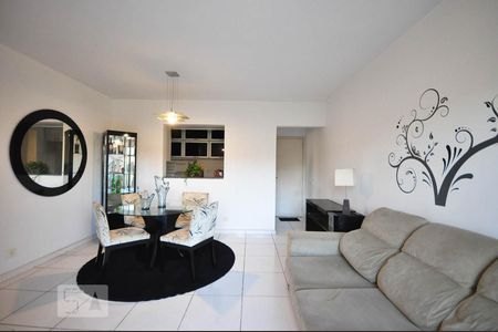 Sala de apartamento para alugar com 3 quartos, 100m² em Jardim Caboré, São Paulo