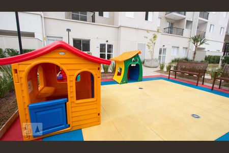 Apartamento à venda com 64m², 3 quartos e 1 vaga Apartamento à venda com 64m², 3 quartos e 1 vagaplayground