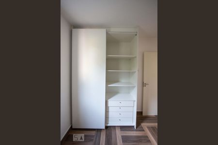 Apartamento à venda com 64m², 3 quartos e 1 vaga Apartamento à venda com 64m², 3 quartos e 1 vagaquarto 2