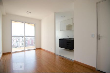 Sala de apartamento para alugar com 3 quartos, 60m² em Vila Satúrnia, Campinas