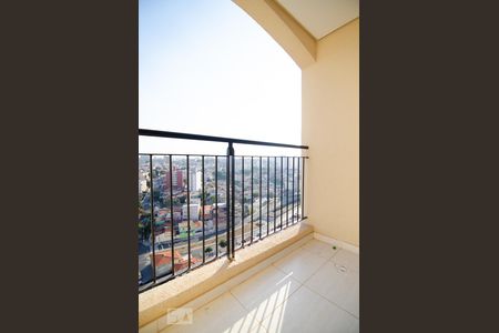 Sacada de apartamento para alugar com 3 quartos, 60m² em Vila Satúrnia, Campinas