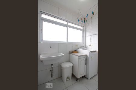 Apartamento à venda com 69m², 2 quartos e 1 vagaÁrea de serviço