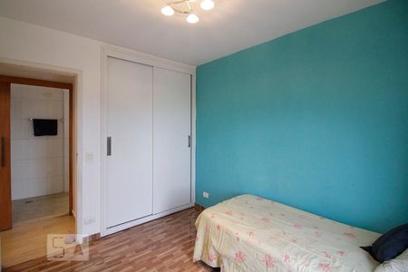 Apartamento à venda com 69m², 2 quartos e 1 vagaQuarto 2