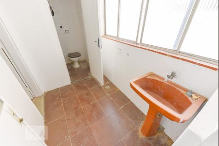 Apartamento à venda com 112m², 3 quartos e 1 vaga Apartamento à venda com 112m², 3 quartos e 1 vagaArea de Serviço