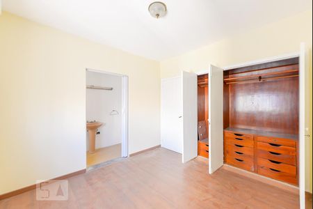 Suíte de apartamento à venda com 3 quartos, 112m² em Pinheiros, São Paulo