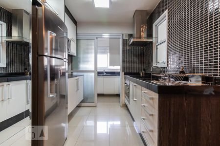 Apartamento para alugar com 88m², 2 quartos e 1 vagaCozinha