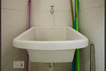 Apartamento para alugar com 65m², 2 quartos e sem vagaTanque da área de serviço