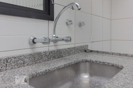 Apartamento à venda com 84m², 3 quartos e 2 vagas Apartamento à venda com 84m², 3 quartos e 2 vagasCozinha