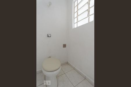 Apartamento para alugar com 72m², 1 quarto e sem vagaBanheiro De Serviço