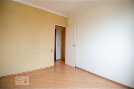 Quarto 1 de apartamento para alugar com 3 quartos, 76m² em Vila São Bento, Campinas