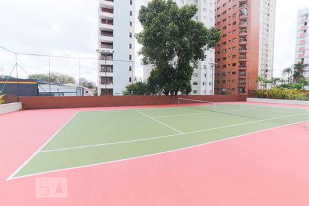 Studio à venda com 33m², 1 quarto e 1 vaga Studio à venda com 33m², 1 quarto e 1 vagaQuadra