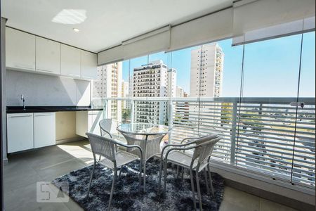 Studio à venda com 33m², 1 quarto e 1 vaga Studio à venda com 33m², 1 quarto e 1 vagaVaranda