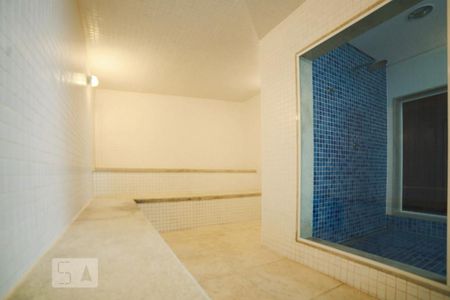 Studio à venda com 33m², 1 quarto e 1 vaga Studio à venda com 33m², 1 quarto e 1 vagaSauna