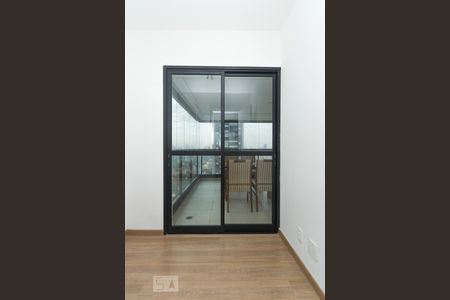 Apartamento para alugar com 49m², 2 quartos e 1 vaga Apartamento para alugar com 49m², 2 quartos e 1 vagaJanela do quarto 1